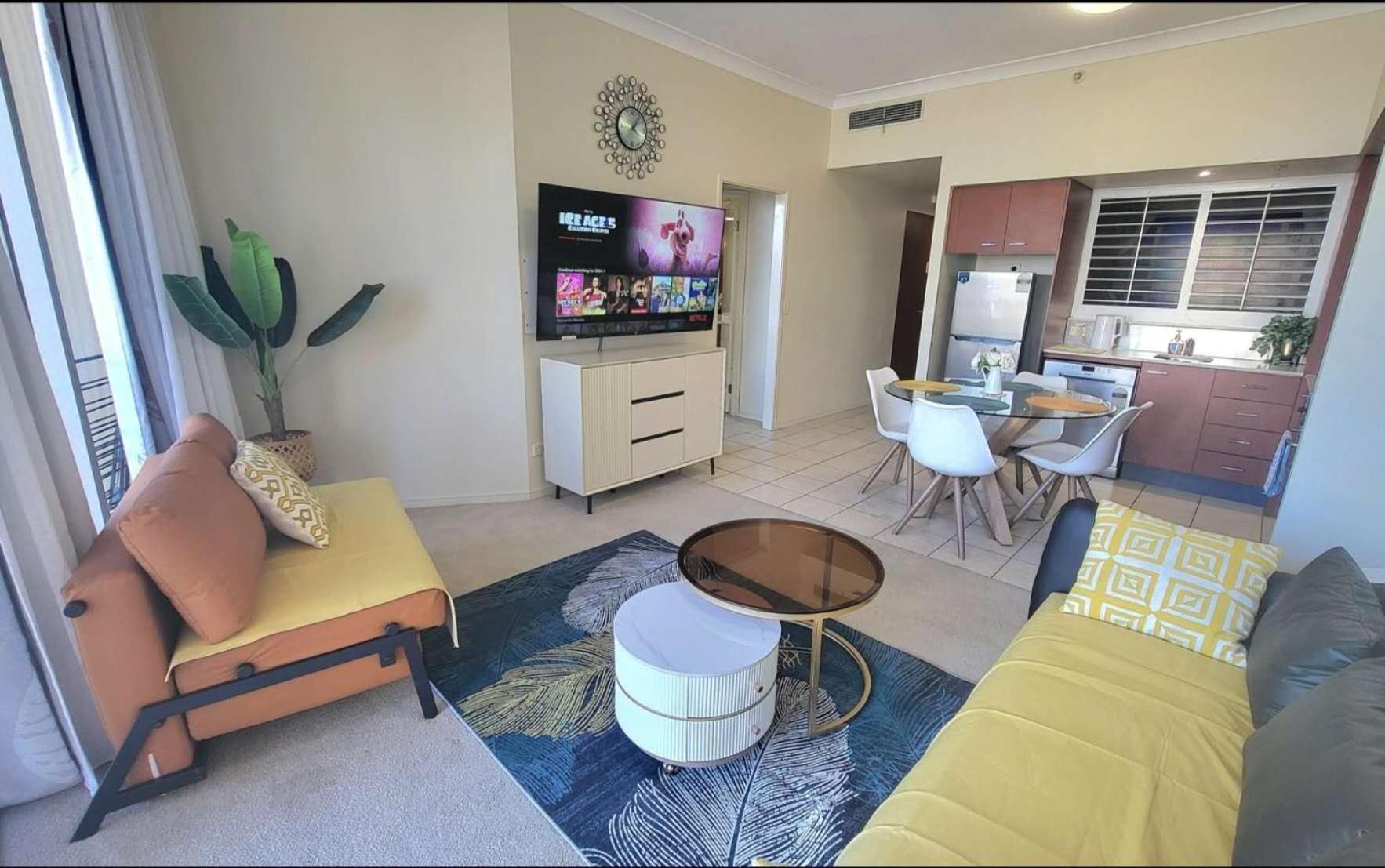 Chevron Renaissance - Self Contained & Privately Managed Apartments โกลด์โคสต์ ภายนอก รูปภาพ